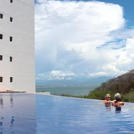 Departamento Y Playa Con Servicios Grand Luxe La Cruz de Huanacaxtle Exterior photo